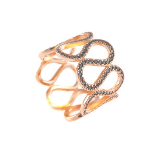 Eleganter Ring mit umlaufenden Unendlichkeitssymbolen aus rosévergoldetem Sterling Silber mit einzeln gefassten Spinellen. Kurshuni Schmuck wird in Istanbul handgefertigt. Jetzt versandkostenfrei im Perlenmarkt OnlineShop bestellen!